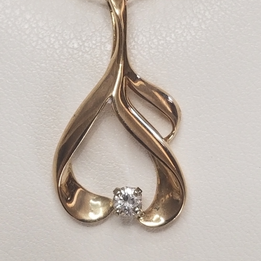 14K Gold Diamond Pendant